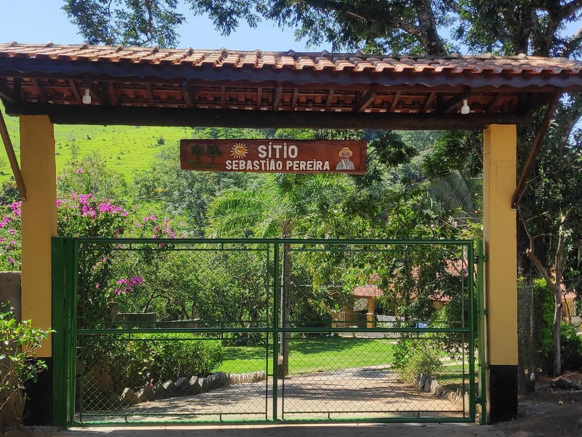 Sítio Sebastião Pereira Jambeiro Exterior foto